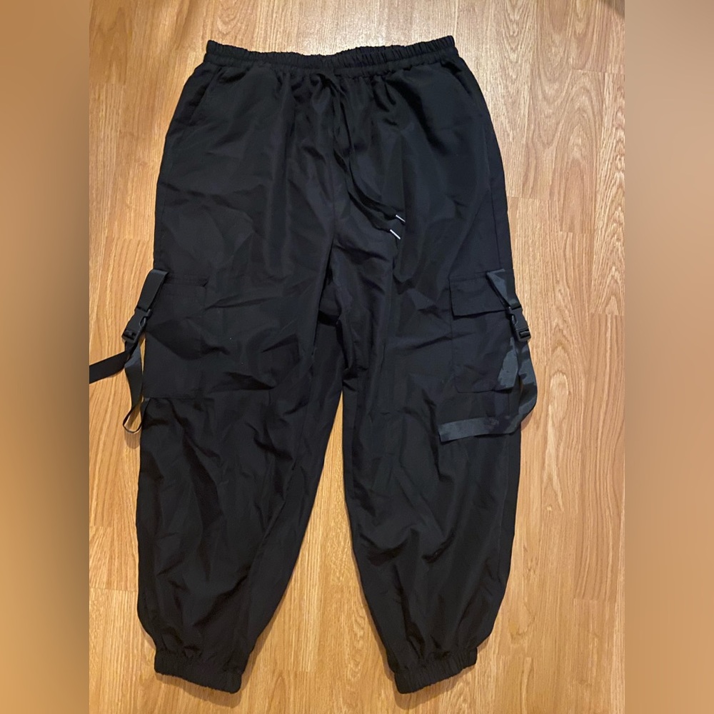 Cargo pants